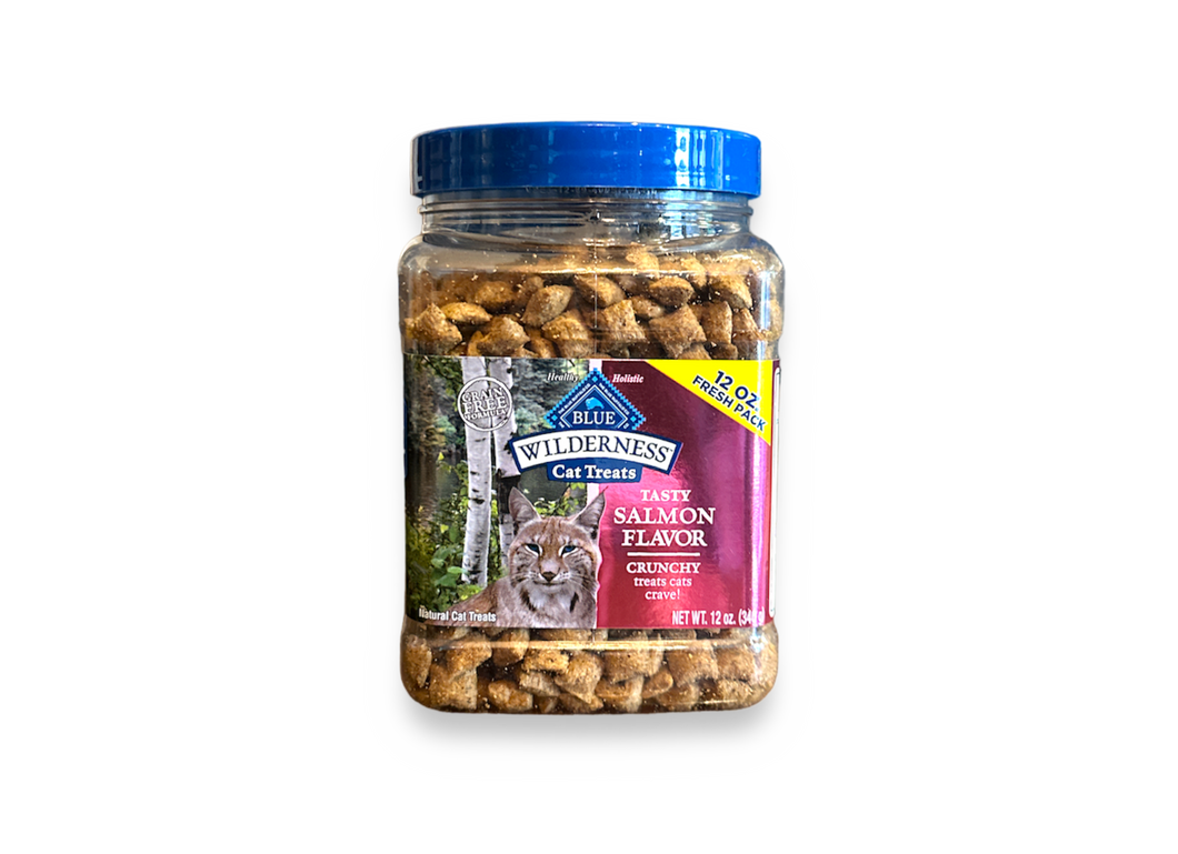 Blue Wilderness Cat Treats Tasty Salmon Flavors Crunchy
