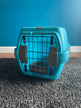 Load image into Gallery viewer, Travel Crate
